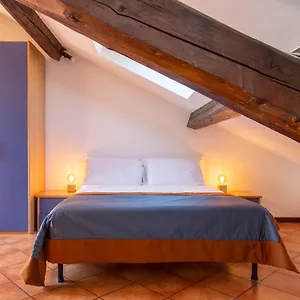 https://mondadori-apartment.it-lombardy.com