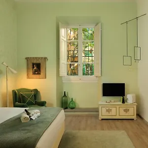 https://the-magnificent-luxury-suites.it-tuscanyhotel.com