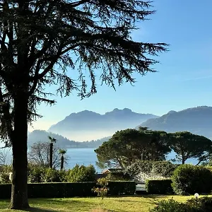 https://sarahs-place.it-lombardy.com