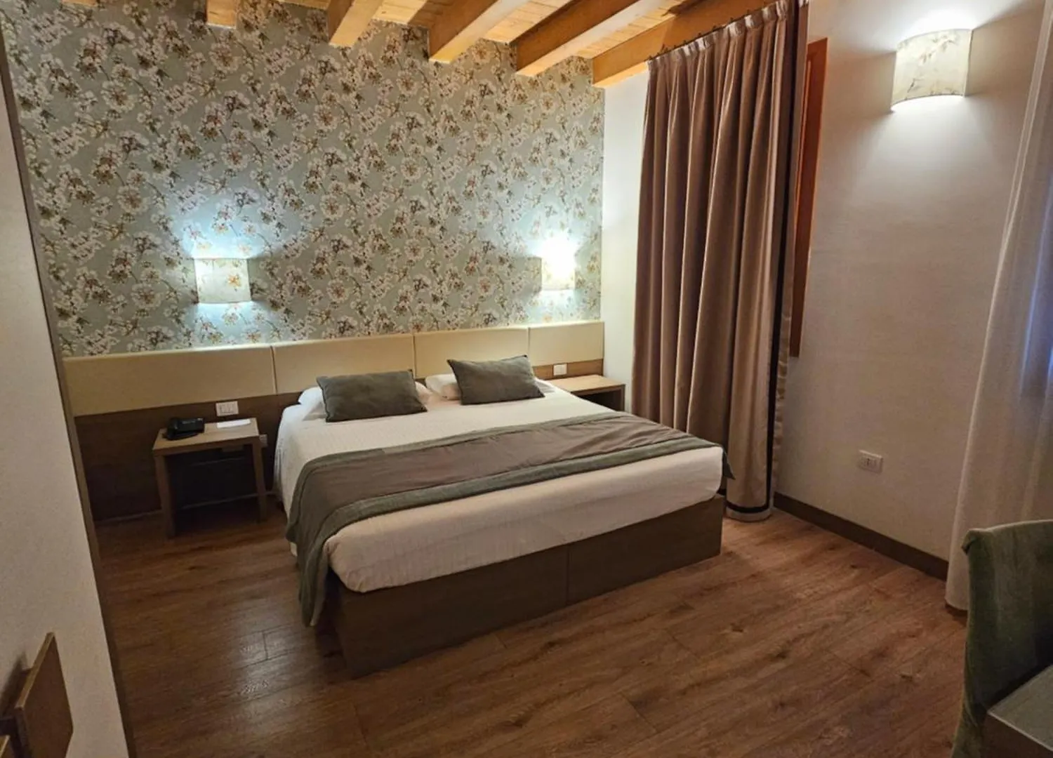 Unahotels Eco Hotel Villa Costanza Venezia Mestre 3*,